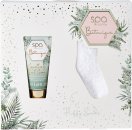 Style & Grace Spa Botanique Fluffy Sock Gift Set Eco Packaging 50ml Foot Cream + 1 Pair Fluffy Socks